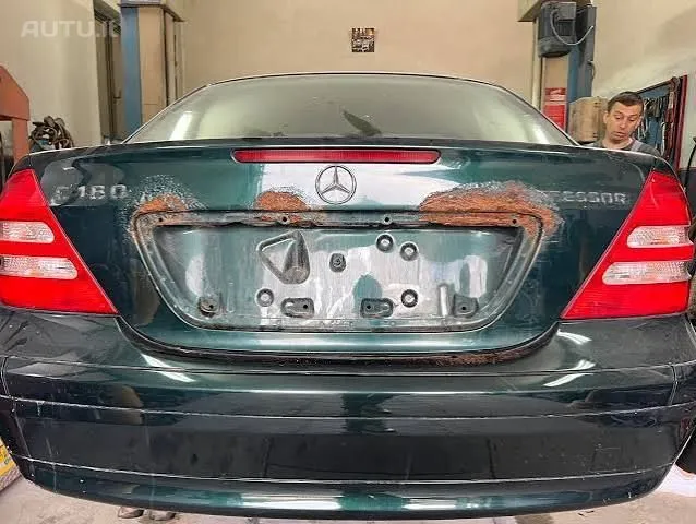 Mercedes-Benz 220 2025 — nuotrauka 3